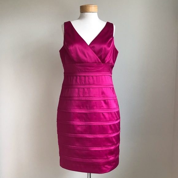 Magenta Strapless Layered Sheath Dress Size 14 - Picture 2 of 7